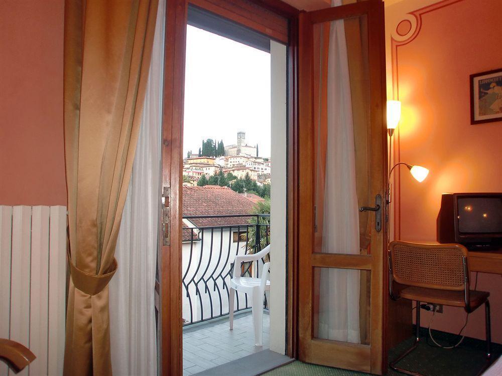 Hotel La Pergola Barga Kültér fotó
