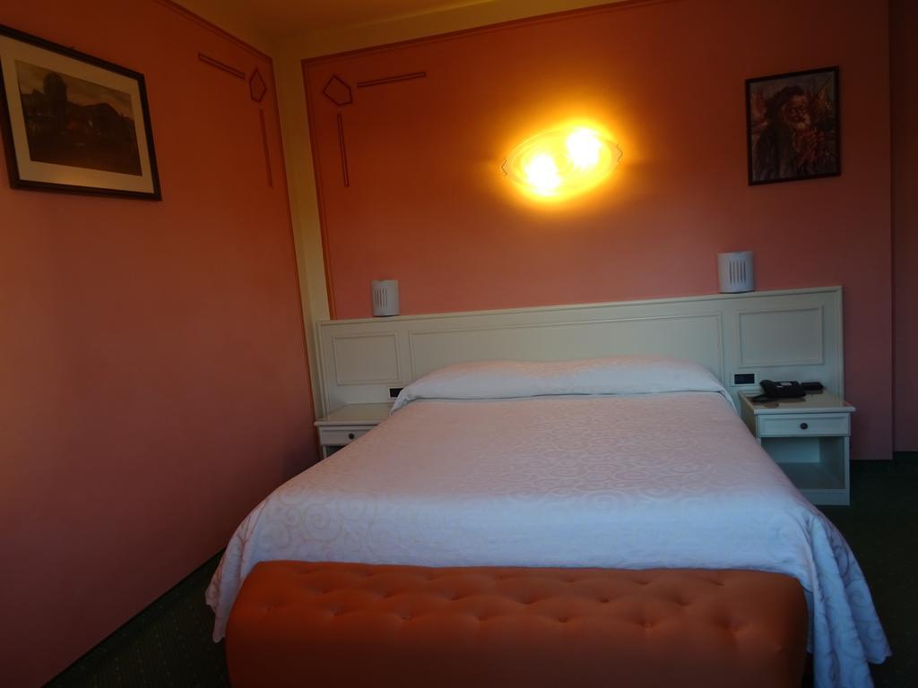 Hotel La Pergola Barga Kültér fotó