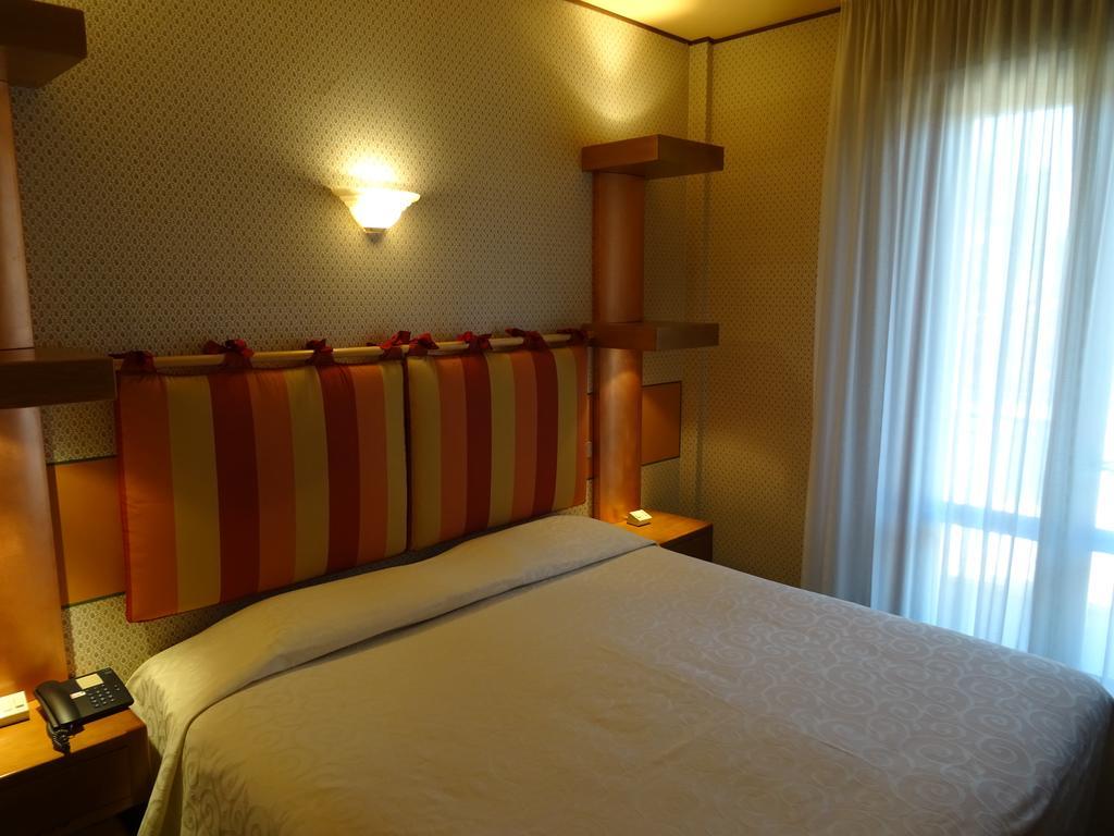 Hotel La Pergola Barga Kültér fotó