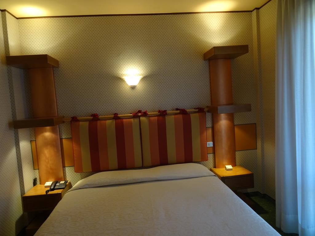 Hotel La Pergola Barga Kültér fotó