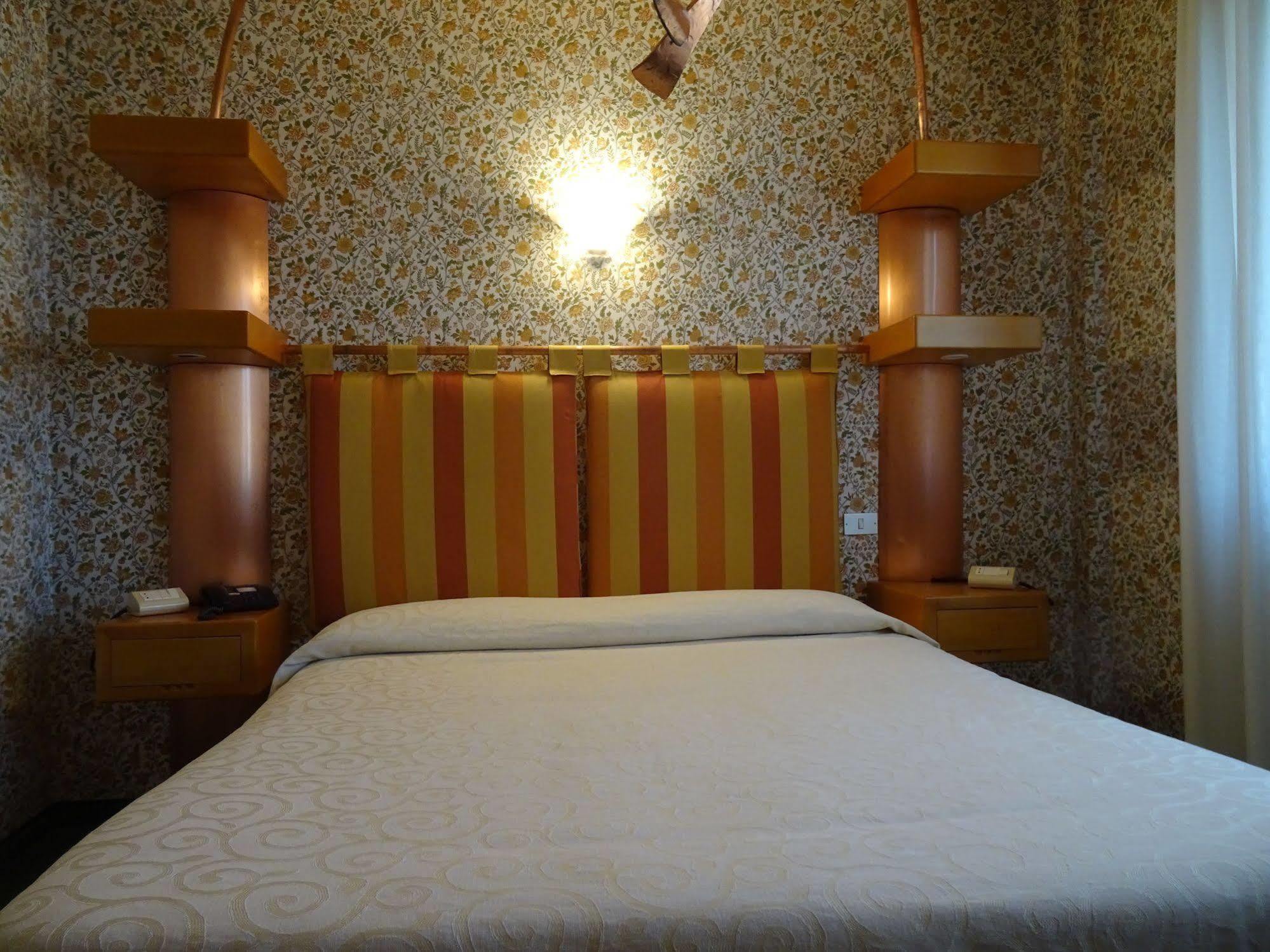 Hotel La Pergola Barga Kültér fotó