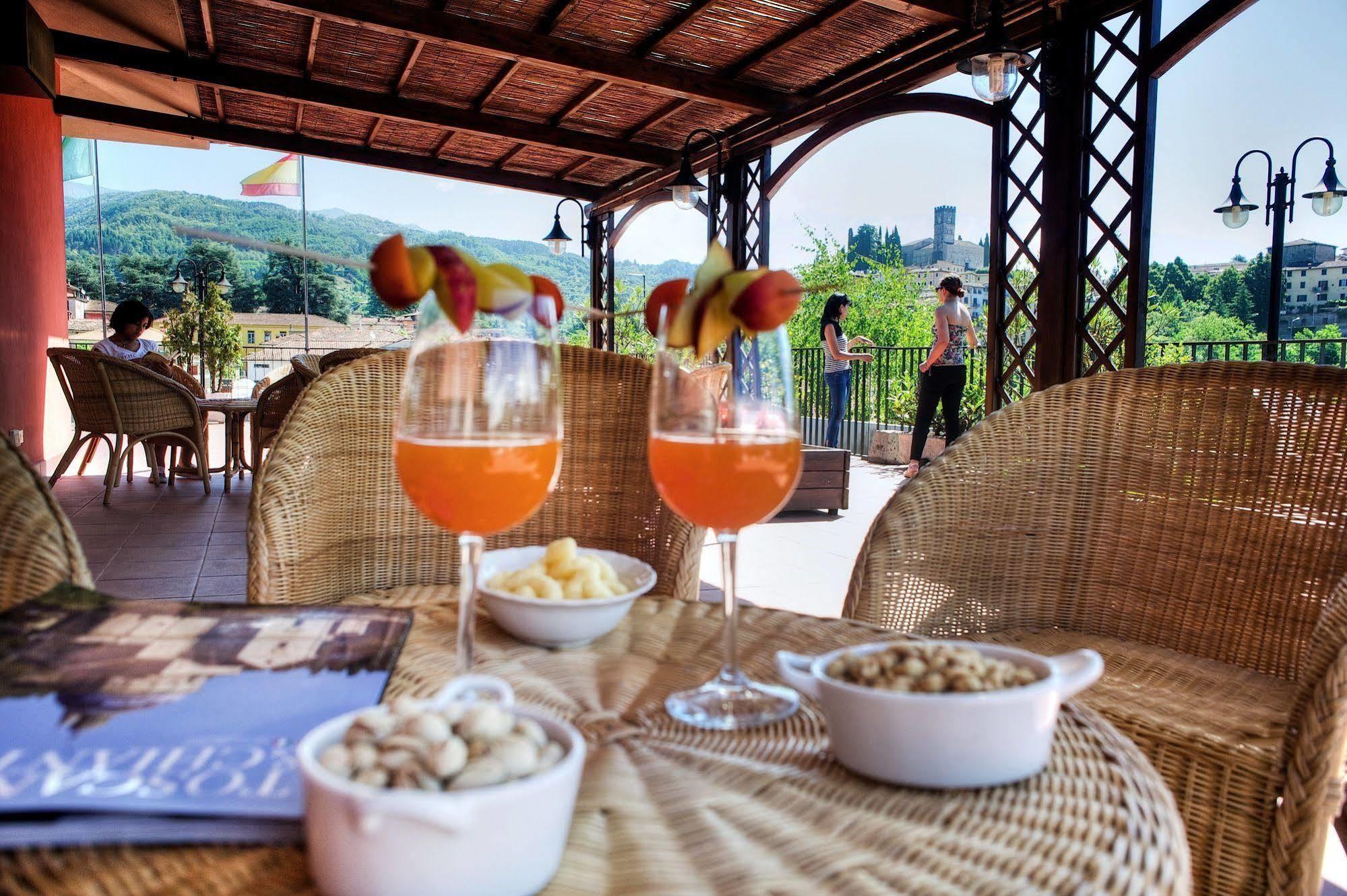 Hotel La Pergola Barga Kültér fotó